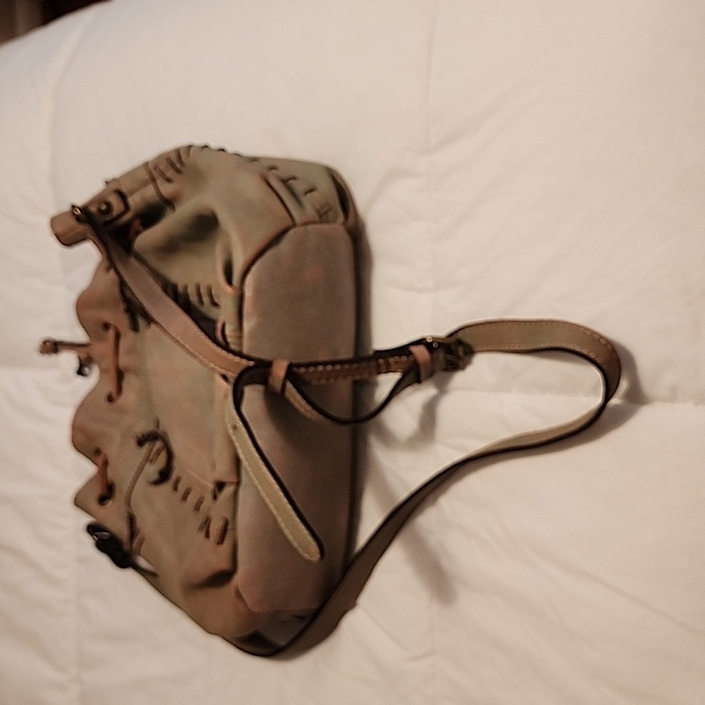Handbag
